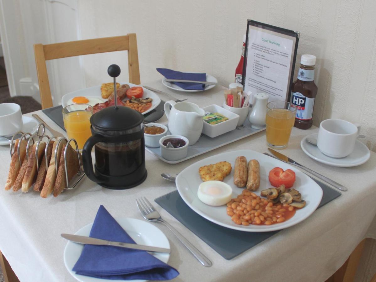 Hazeldene Guest House - With Free Offsite Health Club Боунес-он-Уиндермер Экстерьер фото
